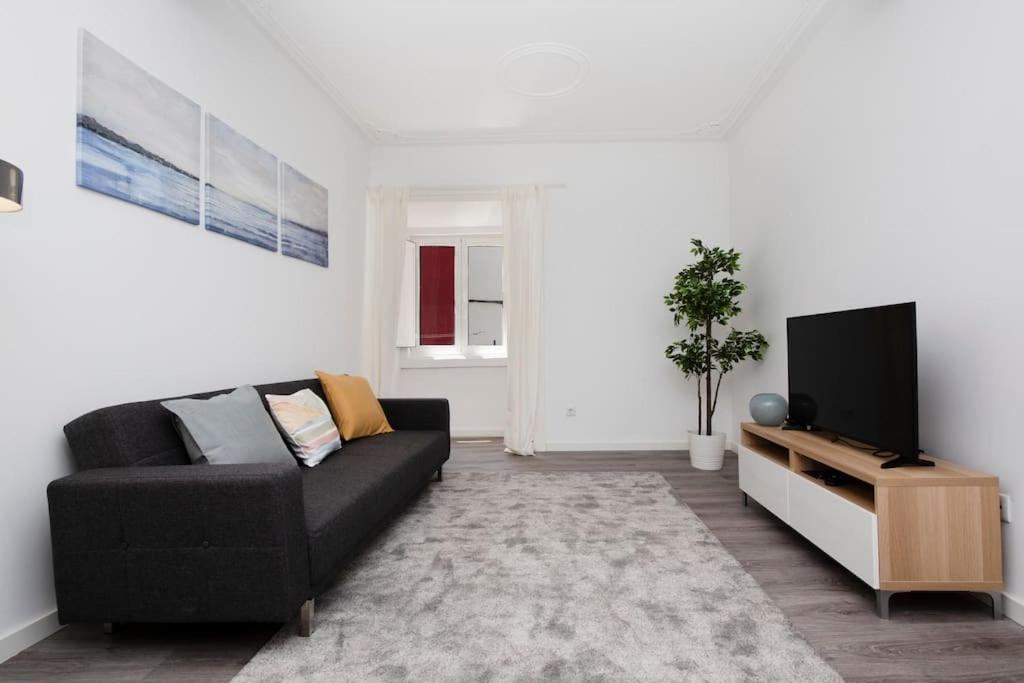 Santa Marta Cozy Apt W/ Ac Lisboa Εξωτερικό φωτογραφία
